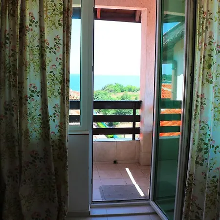 Apartman Kapriz Kiten